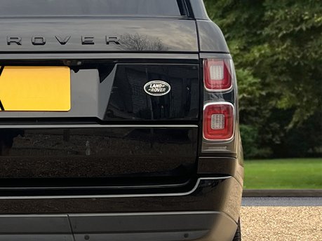 Land Rover Range Rover WESTMINSTER BLACK MHEV 25