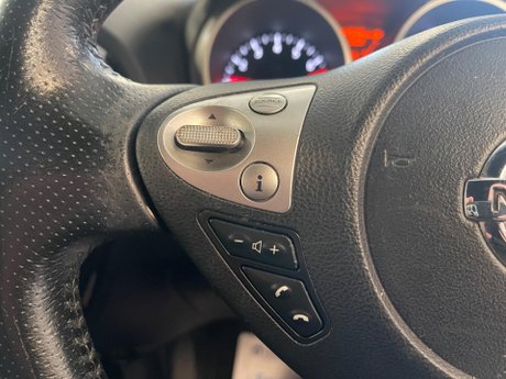 Nissan Juke 1.6 Tekna XTRON Euro 5 5dr 13