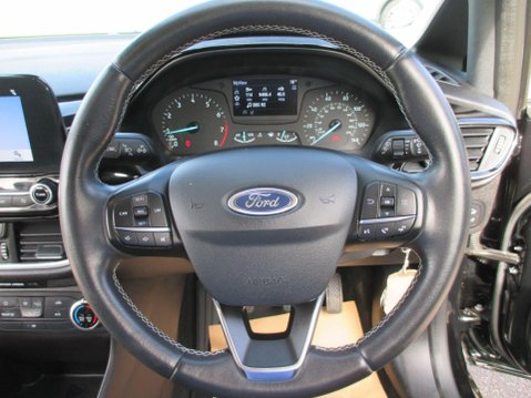 Ford Fiesta 1.0T EcoBoost Zetec Euro 6 (s/s) 5dr 18