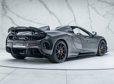 McLaren 675LT Spider MSO Carbon Series 4