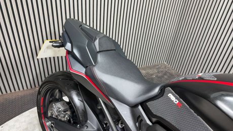 Honda CBR 2020 ONLY 790 MILES LONG MOT SERVICED SPORTS BIKE 650CC 15