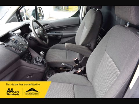 Ford Transit Connect 1.5 Transit Connect 220 24