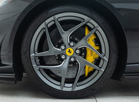 Ferrari 812 Superfast 27