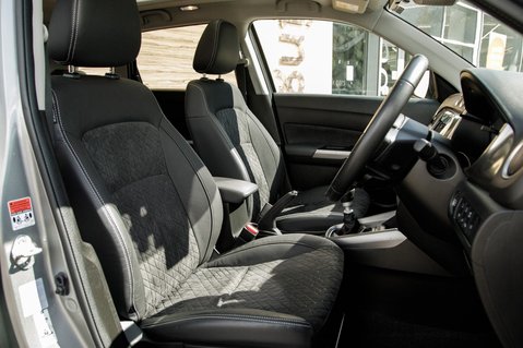 Suzuki Vitara SZ5 BOOSTERJET ALLGRIP MHEV 29