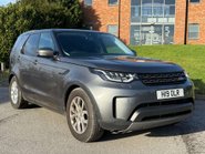 Land Rover Discovery 3.0 Discovery SE SDV6 Auto 4WD 24