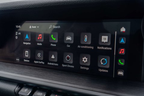 Porsche 911 Carrera GTS Manual 16