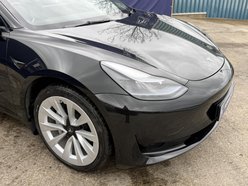 Tesla Model 3 Saloon 4dr Electric Auto RWD (241 bhp) 13