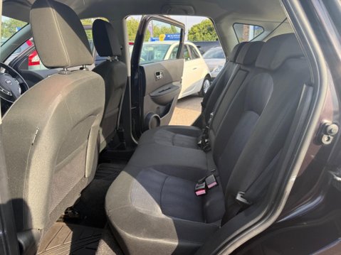 Nissan Qashqai 1.6 Acenta 2WD Euro 5 (s/s) 5dr 17