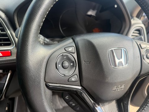 Honda HR-V 1.5 i-VTEC SE SUV 5dr Petrol Manual 26