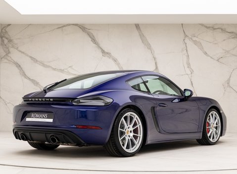 Porsche 718 Cayman GTS 4.0 7