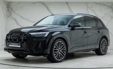Audi SQ7 BLACK EDITION 1