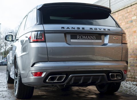 Land Rover Range Rover Sport 5.0 SVR 25