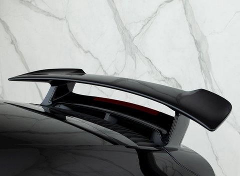 Porsche 911 (992) Carrera 4 GTS 27