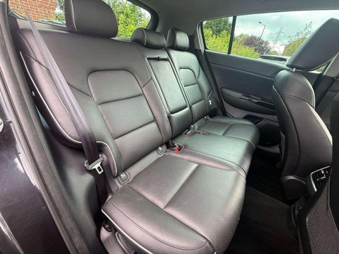 Kia Sportage 1.7 CRDi 3 Euro 6 (s/s) 5dr 7