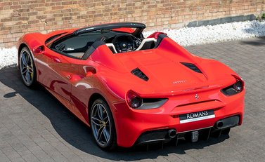 Ferrari 488 Spider 5