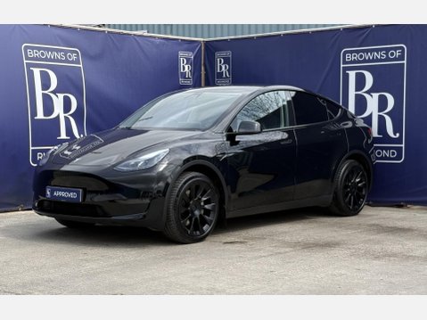 Tesla Model Y (Dual Motor) Long Range SUV 5dr Electric Auto 4WDE (384 bhp) 9