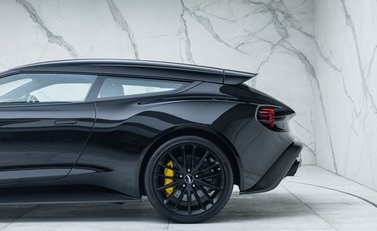 Aston Martin Vanquish ZAGATO Shooting Brake 36