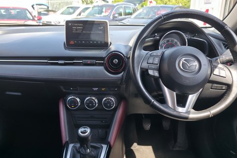 Mazda CX-3 SPORT NAV..1 FORMER KEEPER,8 SERVICES,DAB,NAV,AIR CON.STUNNING EXAMPLE  13