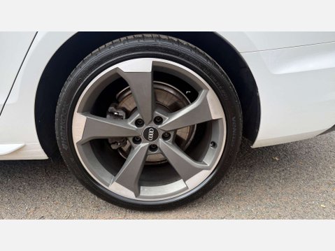 Audi A4 2.0 A4 Black Edition 35 TDI Semi-Auto 5dr 38