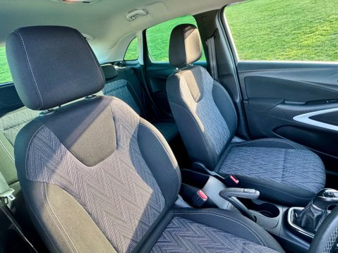 Vauxhall Crossland X GRIFFIN 15