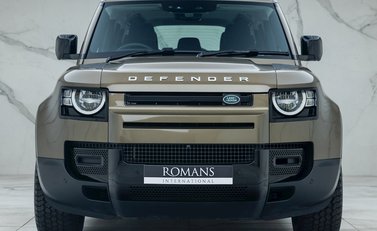 Land Rover Defender 110 D200 4