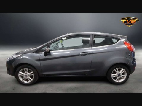 Ford Fiesta 1.2 Fiesta Zetec 3dr *NATIONAL DELIVERY* 7