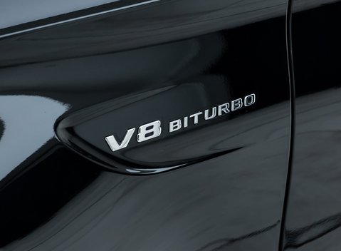 Mercedes-Benz C63 AMG S Coupe 28