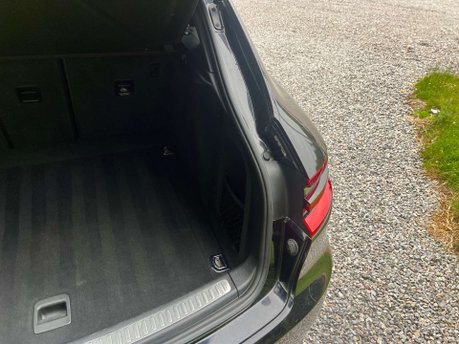 Porsche Macan 3.0 Macan S Semi-Auto 4WD 5dr 45