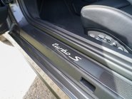 Porsche 911 TURBO S PDK 15