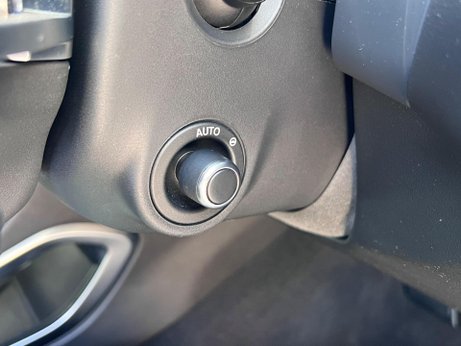 Jaguar F-Pace 2.0 D200 MHEV R-Dynamic HSE Auto AWD Euro 6 (s/s) 5dr 47