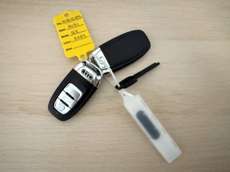 Audi Q5 2.0 TDI S line Plus S Tronic quattro Euro 5 (s/s) 5dr 21