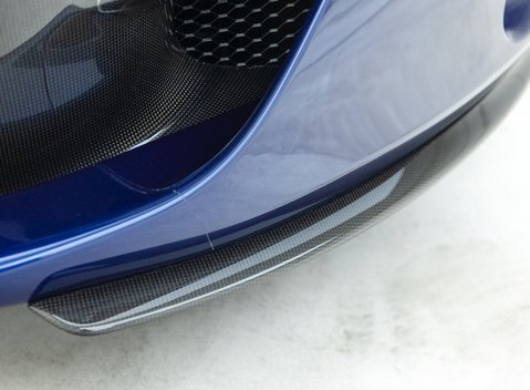 Ferrari 812 Superfast 27