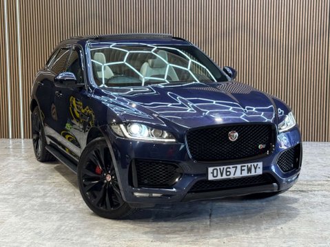 Jaguar F-Pace 3.0 F-PACE V6 S AWD D Auto 4WD 5dr 1