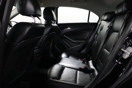 Mercedes-Benz A Class A 180 D SPORT 41