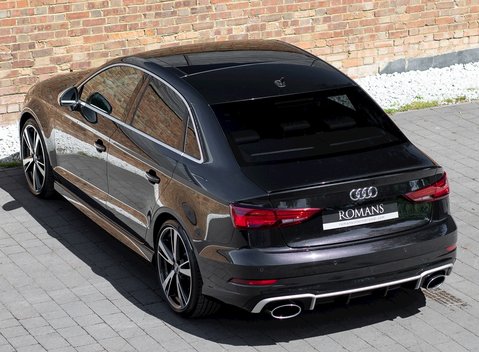 Audi RS3 Saloon 9