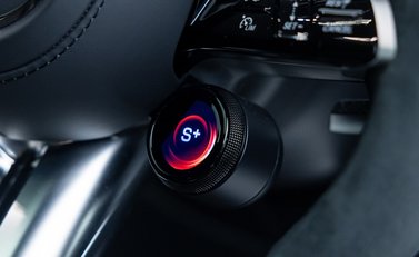 Mercedes-Benz G Class AMG G63 CARBON EDITION 24
