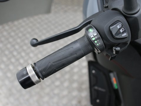 Yamaha Xmax 300 X-MAX TECH MAX 300 CZD300-A SP 17
