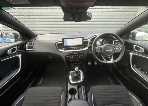 Kia Ceed 1.5 T-GDi GT-Line 9