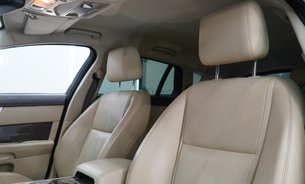 Jaguar XF D V6 PREMIUM LUXURY SPORTBRAKE One Owner Full History Rev Cam  28