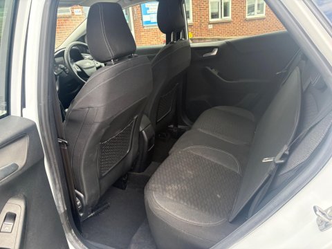 Ford Puma TITANIUM MHEV 17