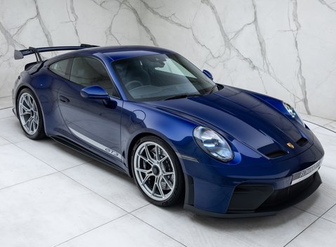 Porsche 911 GT3 (992.2) 11