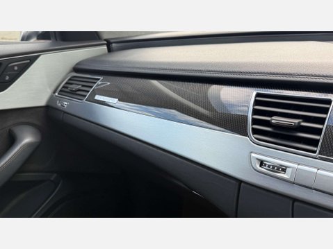 Audi S8 4.0 S8 V8 TFSI Quattro Auto 4WD 4dr 32