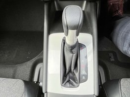 Honda Jazz 1.5 Jazz SR i-MMD CVT 5dr 56
