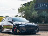 Audi RS6 Carbon Black Urban 1