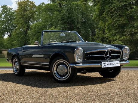 Mercedes-Benz SL Series 230 SL 3
