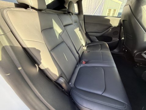 Tesla Model Y SUV 5dr Electric Auto RWD (346 ps) 26
