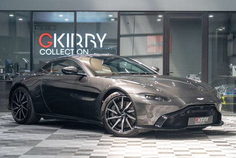 Aston Martin Vantage 4.0 V8 Coupe 1