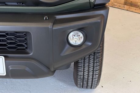 Suzuki Jimny 1.5 SZ5 SUV 3dr Petrol Auto ALLGRIP Euro 6 (101 ps) 15