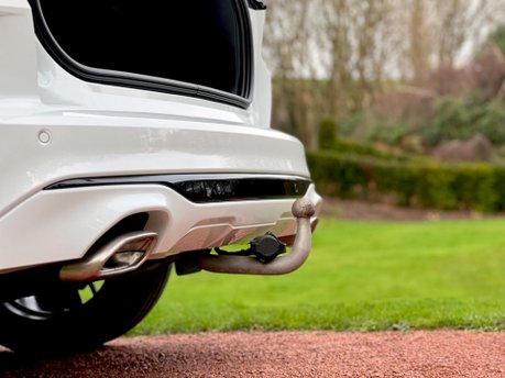 Ford Kuga ST-LINE X EDITION 18