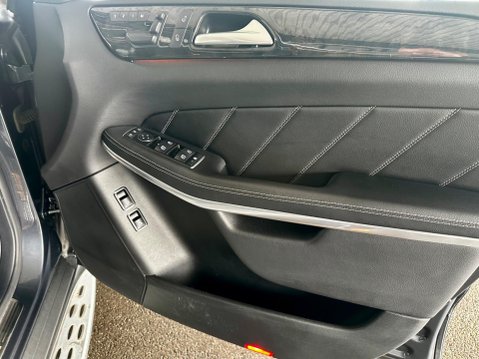 Mercedes-Benz GL Class 3.0 GL350 V6 BlueTEC AMG Sport G-Tronic+ 4WD Euro 6 (s/s) 5dr 40